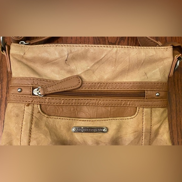 Stone Mountain USA Purse/Crossbody Brown Leather Adjustable Strap Pockets - Picture 4 of 8